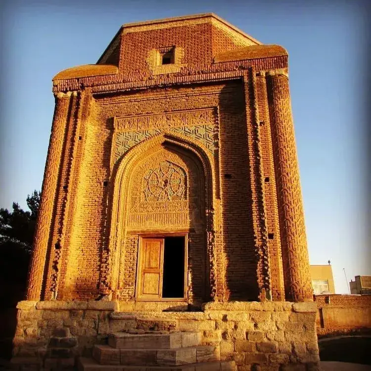 گنبد سرخ؛ روایتگر شکوه سلجوقیان در مراغه