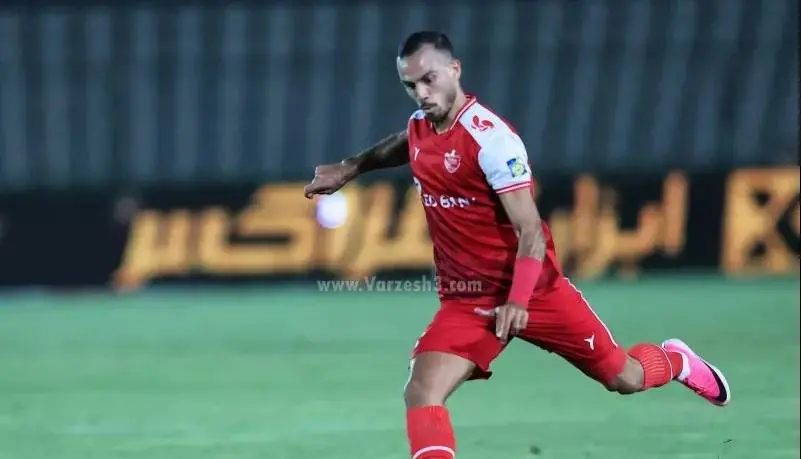 پیام انگیزشی ستاره غایب پرسپولیس به بازیکنان | آخرین خبر