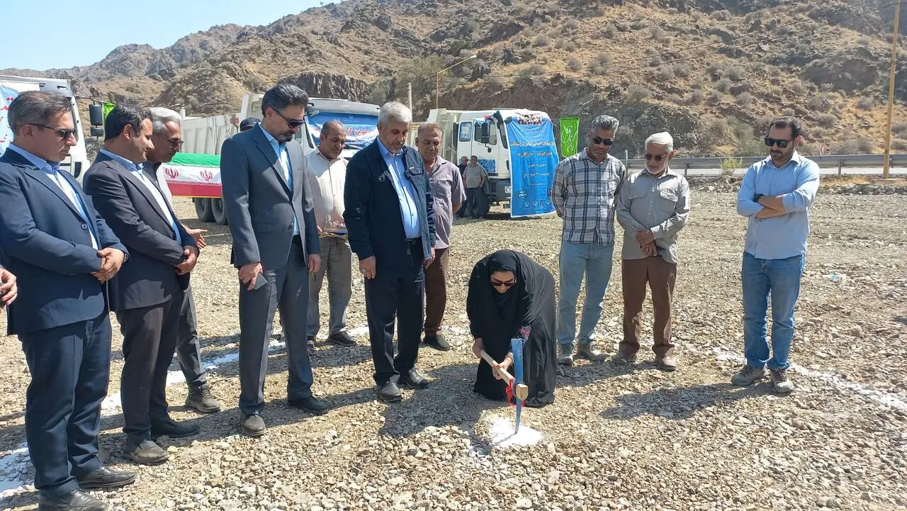 آغاز آسفالت قطعه پایانی مسیر جیرفت –بم | آخرین خبر