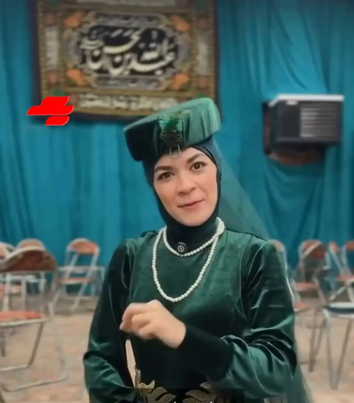 تم متفاوت مراسم عروسی یک زوج مذهبی در مسجد
