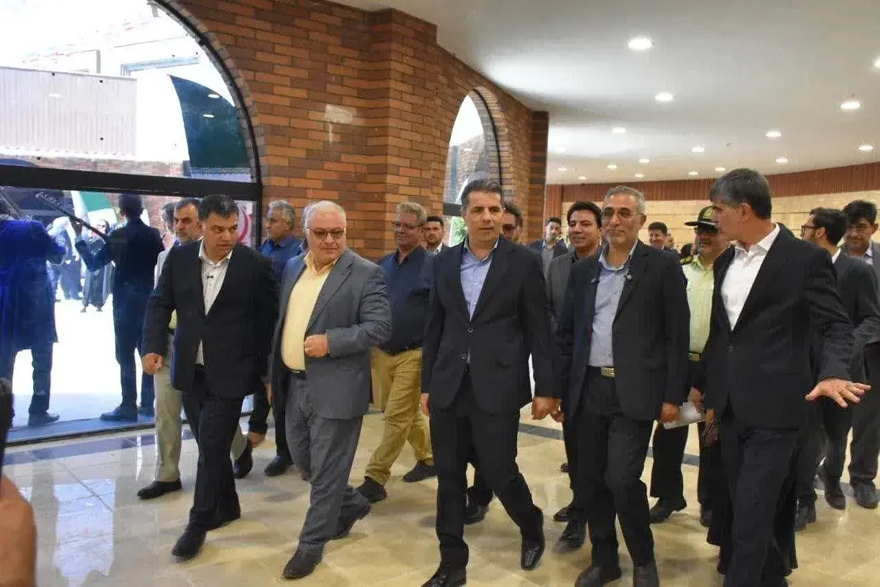 به دستور رئیس جمهور؛ فرهنگسرای ایوان هنر» ملارد افتتاح و به بهرهبرداری رسید