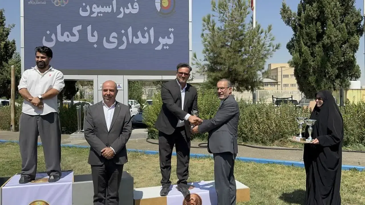 مقام سوم نماینده استان قزوین در لیگ برتر تیراندازی با کمان کشور در سال ۱۴۰۵