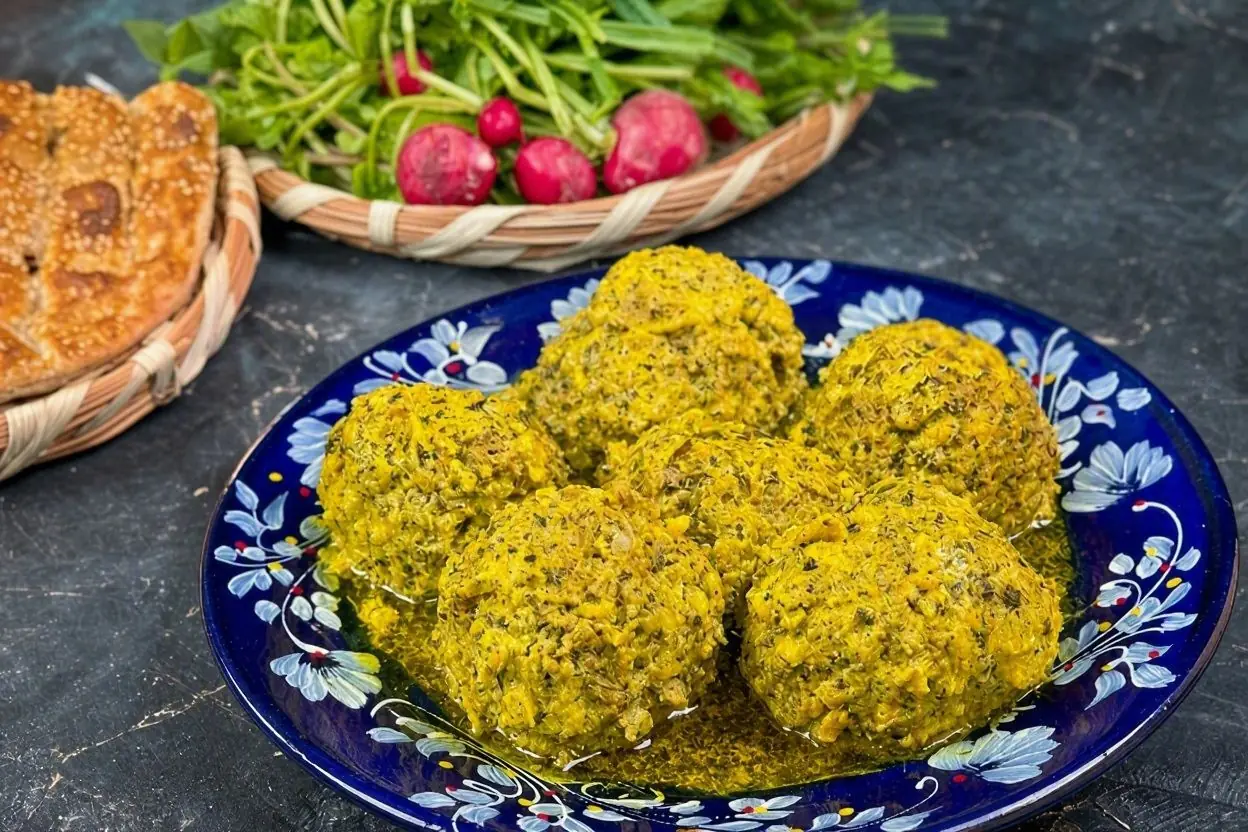 طرز تهیه کوفته کشک اصفهان؛ با کشک، نعناع داغ و پیازداغ
