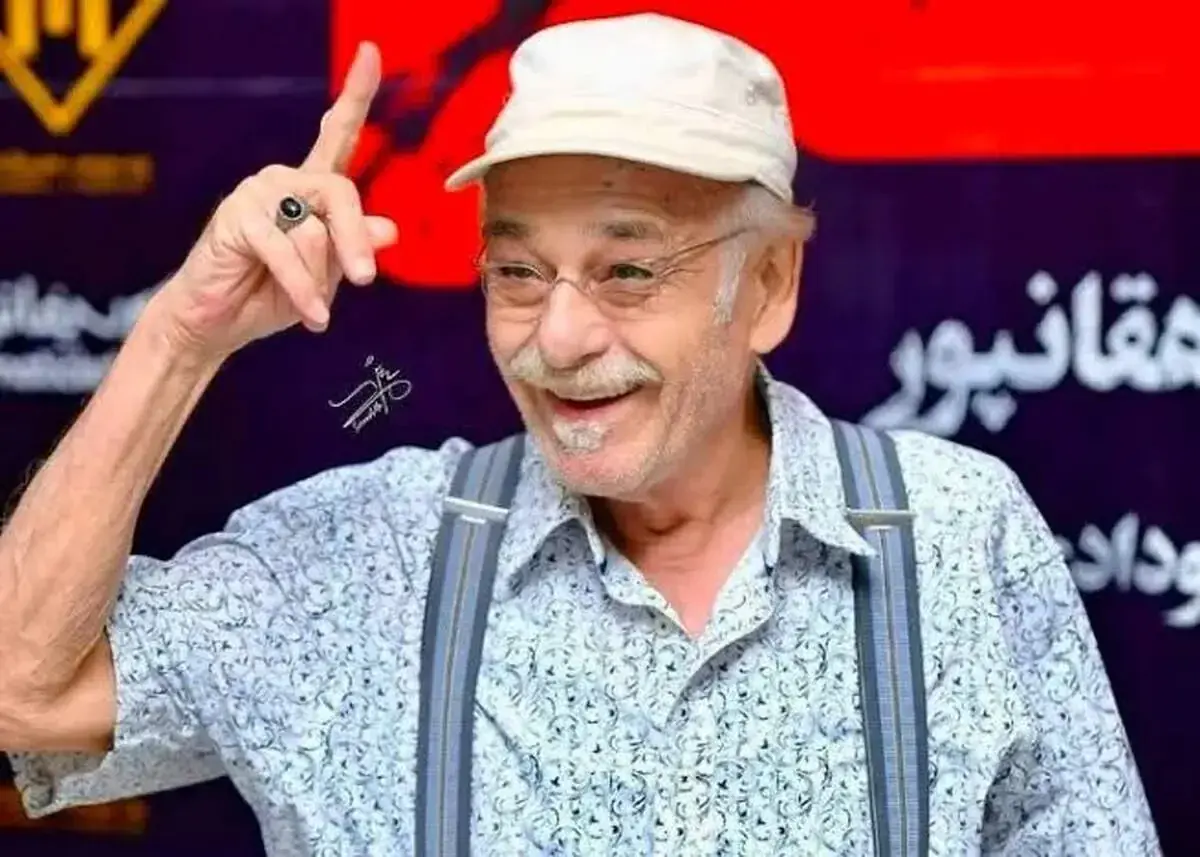  فیلم / حضور رضا بابک و دخترش بهارک در مراسم بزرگداشت بهرام شاه‌محمدلو