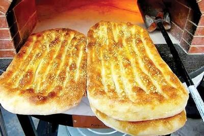 نماینده مازندران در اتاق اصناف: در شرایط قطعی برق و اینترنت، ممکن است بخشی از تراکنشها در نانواییها ثبت نشوند؛ این موضوع بر محاسبه عملکرد نانوایی و سهمیه آرد اثر میگذارد