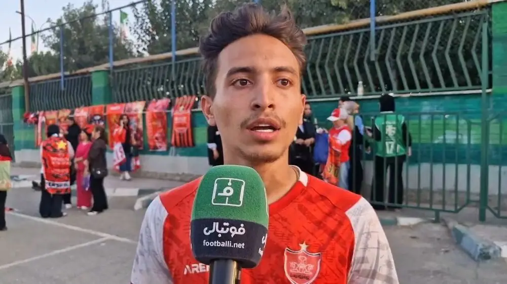  هوادار پرسپولیس: از تارتار خواهش می کنم با بازیکنان لج نکند!