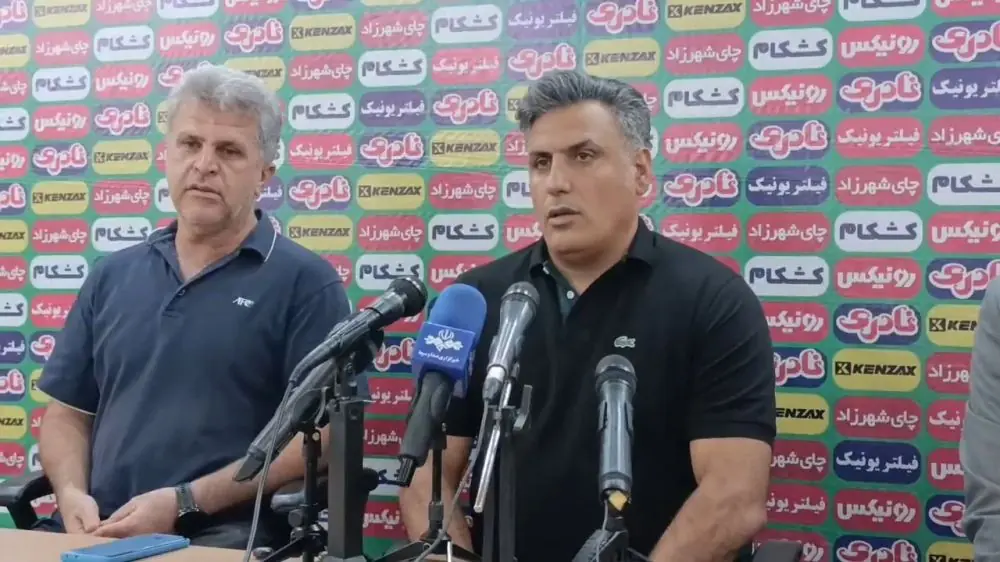  کنفرانس خبری خلیفه اصل سرمربی استقلال خوزستان پس از تساوی مقابل پیکان
