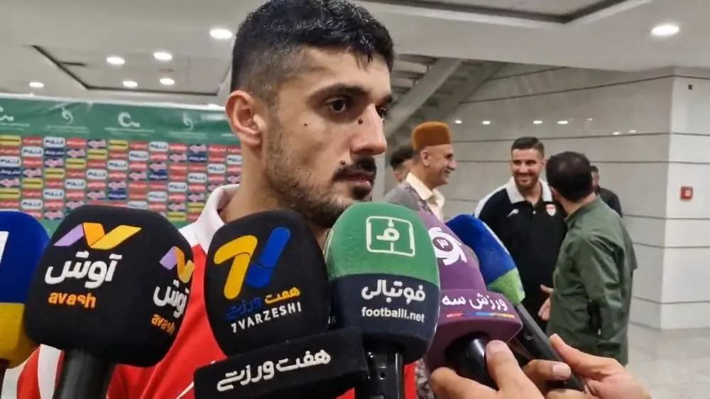  مصاحبه یوسف مزرعه و میلاد بدرقه بازیکنان فولاد پس از تساوی مقابل استقلال