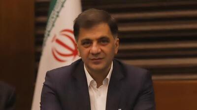  حجت کریمی: نکونام درخواستی برای جذب بازیکن ندارد، با همین بازیکنان باید سه جام کسب کنیم