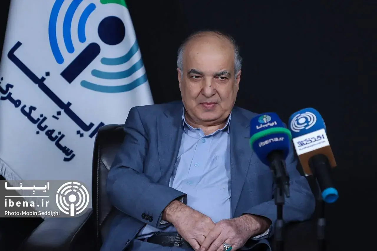حذف شعب به معنای کاهش هزینه بانکها نیست