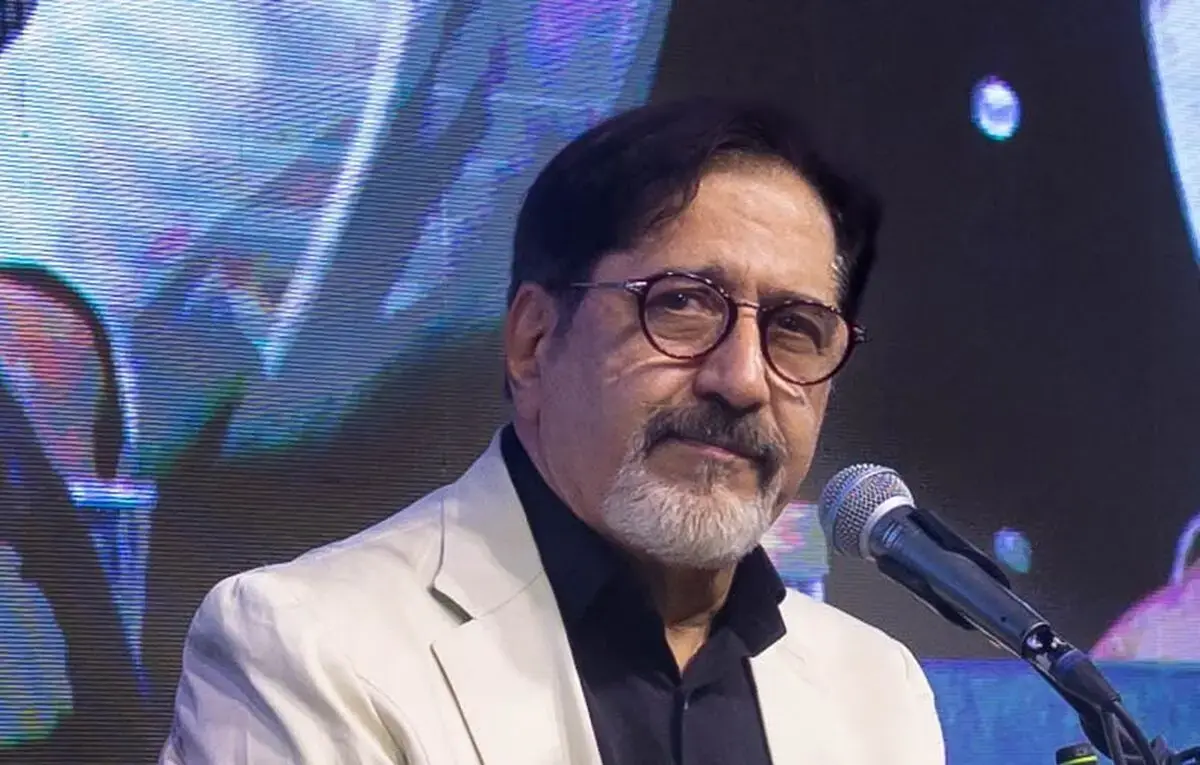 شنیدن نوستالژی های حسام الدین سراج، تماشای «ذکر خنجر» و چند داستان دیگر