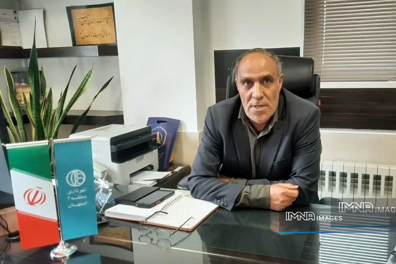 خیابان نشاط اصفهان باز شد؛ پایان انسداد پس از فروریزش زمین + فیلم