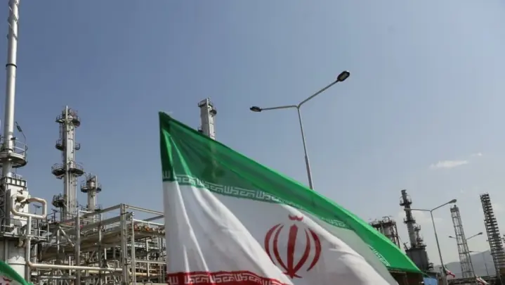 بدهیها و مطالبات دولت تا پایان ۱۴۰۴ اعلام شد