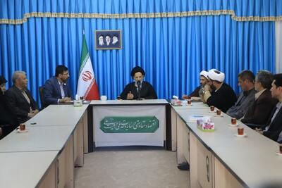  امام جمعه بیرجند: فعالان فرهنگی خواسته‌های ویژه انسانی را برای مردم تفسیر کنند