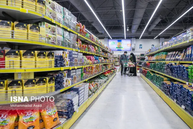 مسئولان سازمان استاندارد باید پاسخگوی کوچکترین خلل در سلامت مواد غذایی باشند