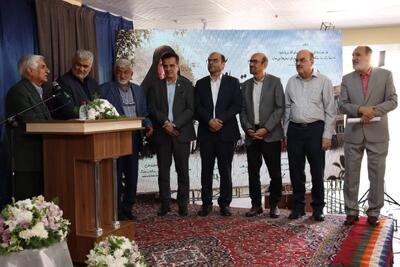 فرماندار شیراز: استقلال کشور بدون جامعه مجهز به علم و دانش محقق نمیشود