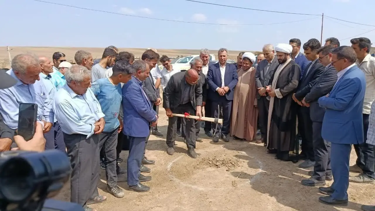  آبرسانی پایدار به ۶ قشلاق جعفرآباد با اعتبار ۲۰ میلیارد تومان کلنگ‌زنی شد