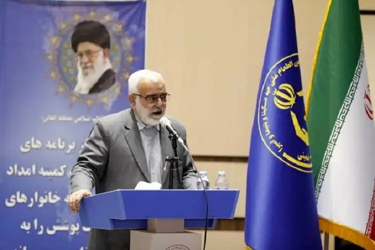  بختیاری: ۱۰ درصد پیله ابریشم در کشور توسط کمیته امداد تولید می‌شود