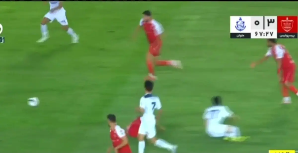  ویدیو| لحظه ۱۰ نفره شدن ملوان مقابل پرسپولیس