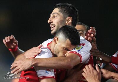پرسپولیس ۳ - ملوان ۰/ استقبال شیرین سرخها از دربی؛ تیم تارتار دوباره زبل شد