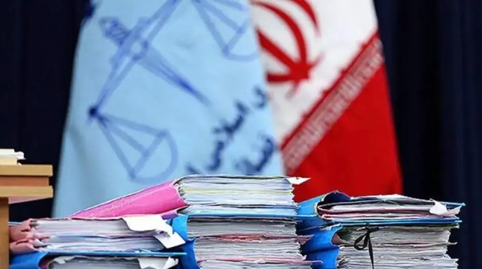 صدور کیفرخواست ۴ متهم پرونده رهاسازی پسماندهای سمی پتروشیمی در طبیعت خوزستان - مردم سالاری آنلاین