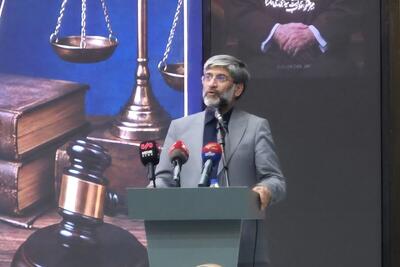 عتباتی: دادستان نباید صرفاً پشت میز باشد
