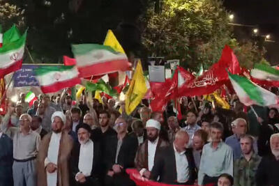 قرار همدلی و اتحاد مردم ارومیه در حمایت از رهبری و انقلاب