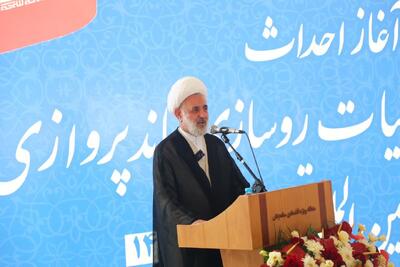 ذوالنوری:فرودگاه بینالمللی قم باید در شأن شهر مقدس قم باشد