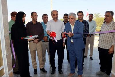  نمایشگاه آثار هنری هنرمندان شهرستان دشتی در خورموج گشایش یافت
