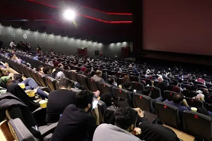 سینما در اولین هفته شهریور چقدر فروش کرد؟