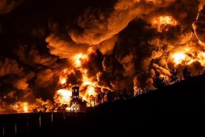 ویدئو | روایتی تازه از جنگ رمضان | تصاویری از لحظات اولیه حمله به انبارهای نفت تهران