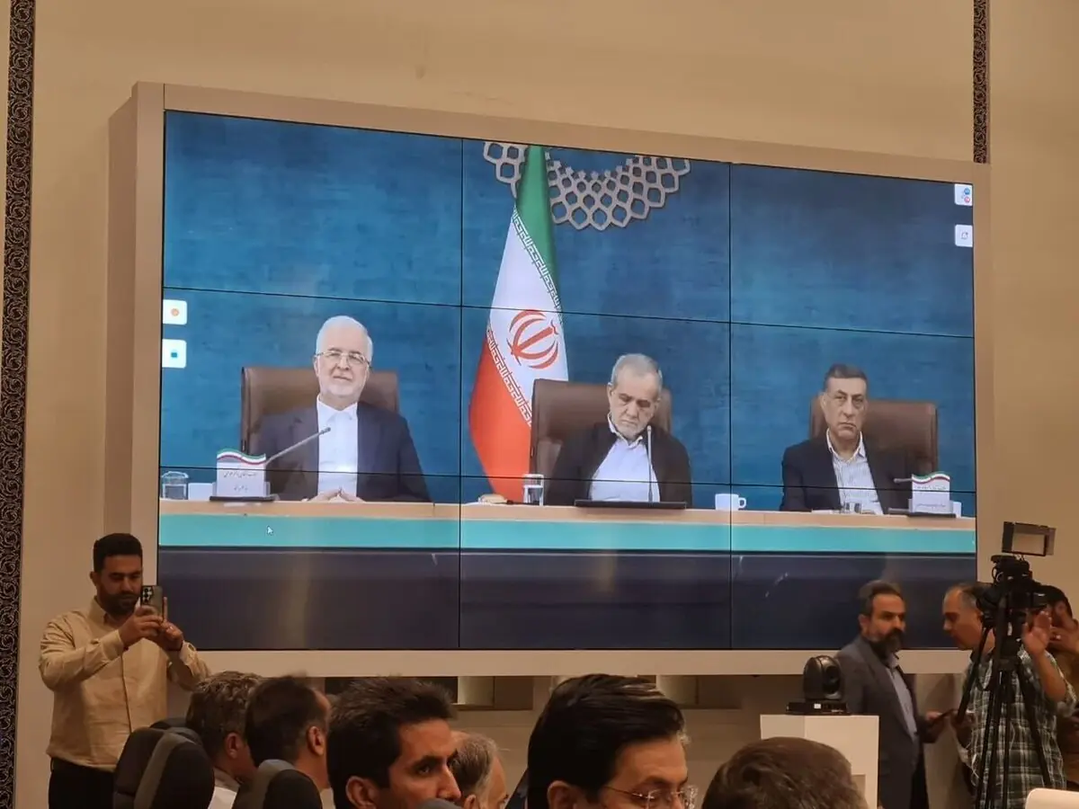 بهره برداری کلان طرح بزرگراه شهید رئیسی اصفهان توسط پزشکیان