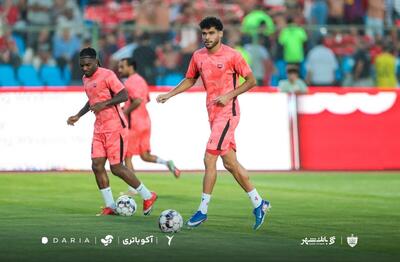 ویدئو | گل اول پرسپولیس با گلبهخودی بازیکن ملوان (۷ شهریور ۱۴۰۵)