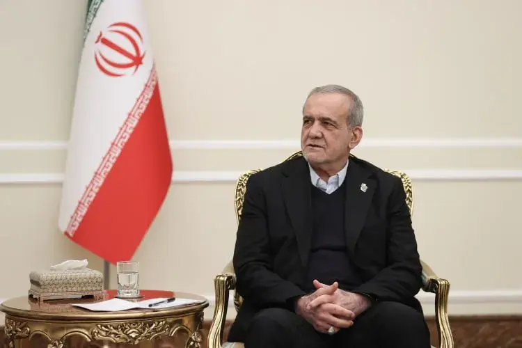 دولت غیر از گران کردن بنزین، چه راهکارهایی برای مدیریت مصرف دارد؟ + فیلم
