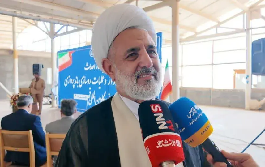  ذوالنوری: فرودگاه قم می‌تواند به مجموعه‌ای درآمدزا تبدیل شود
