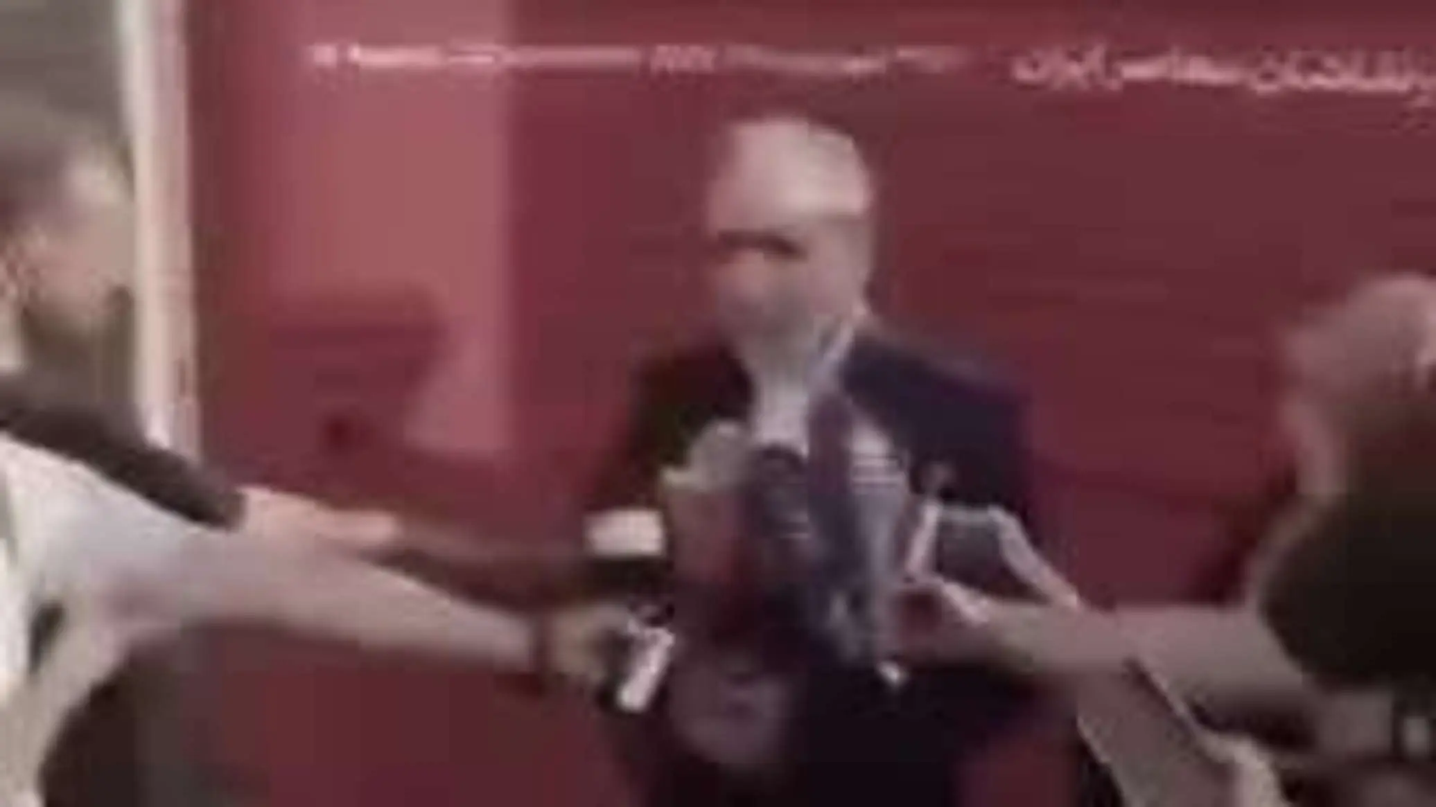  وزیر امورخارجه ایران از افتتاحیه «نمایشگاه مدرسه میناب» دیدار کرد