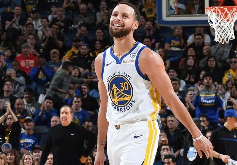 10 سال صدرنشینی کری در دستمزد NBA - تسنیم