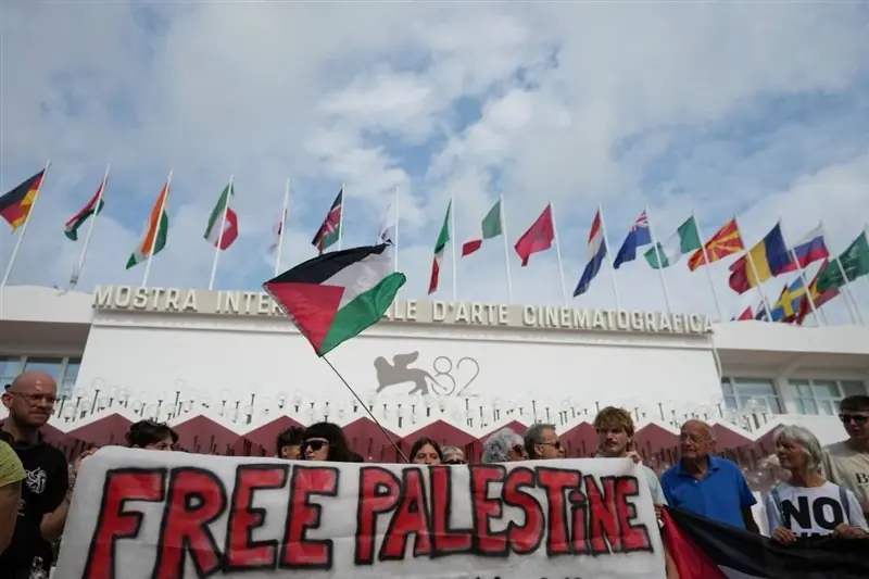 صدها هنرمند خواستار حمایت جشنواره ونیز از فلسطین شدند - تسنیم