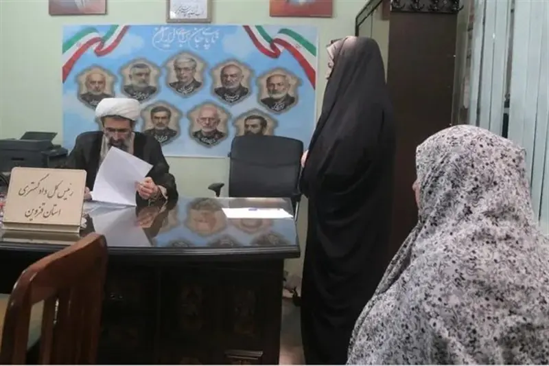 رسیدگی رئیس کل دادگستری استان قزوین به درخواستهای 60 مددجوی زندانی - تسنیم