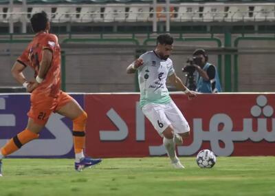 وینگر پرسپولیسی مدافع وسط شد! (عکس)