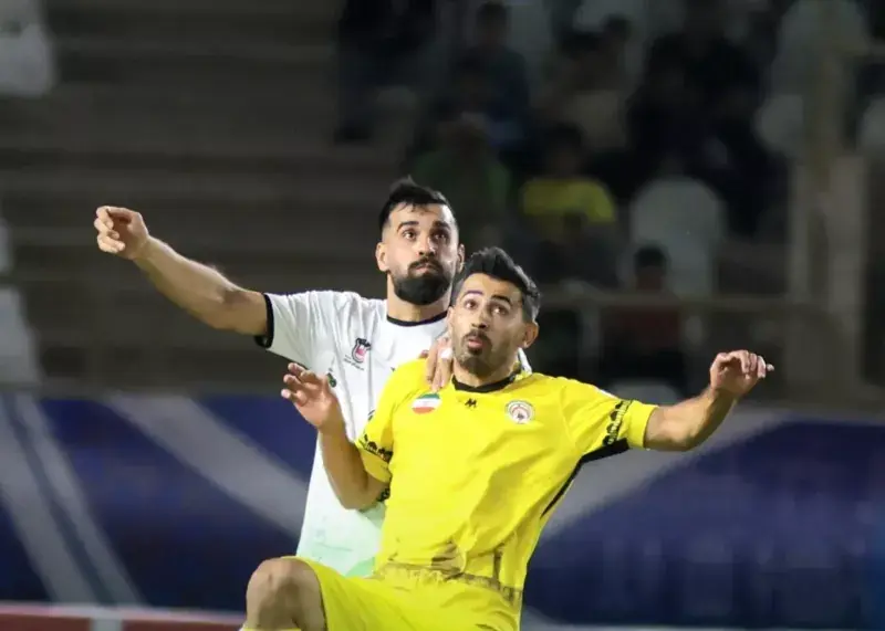 فجر 0 _ ذوبآهن 0: شیراز بدون گل، پر از جنجال!