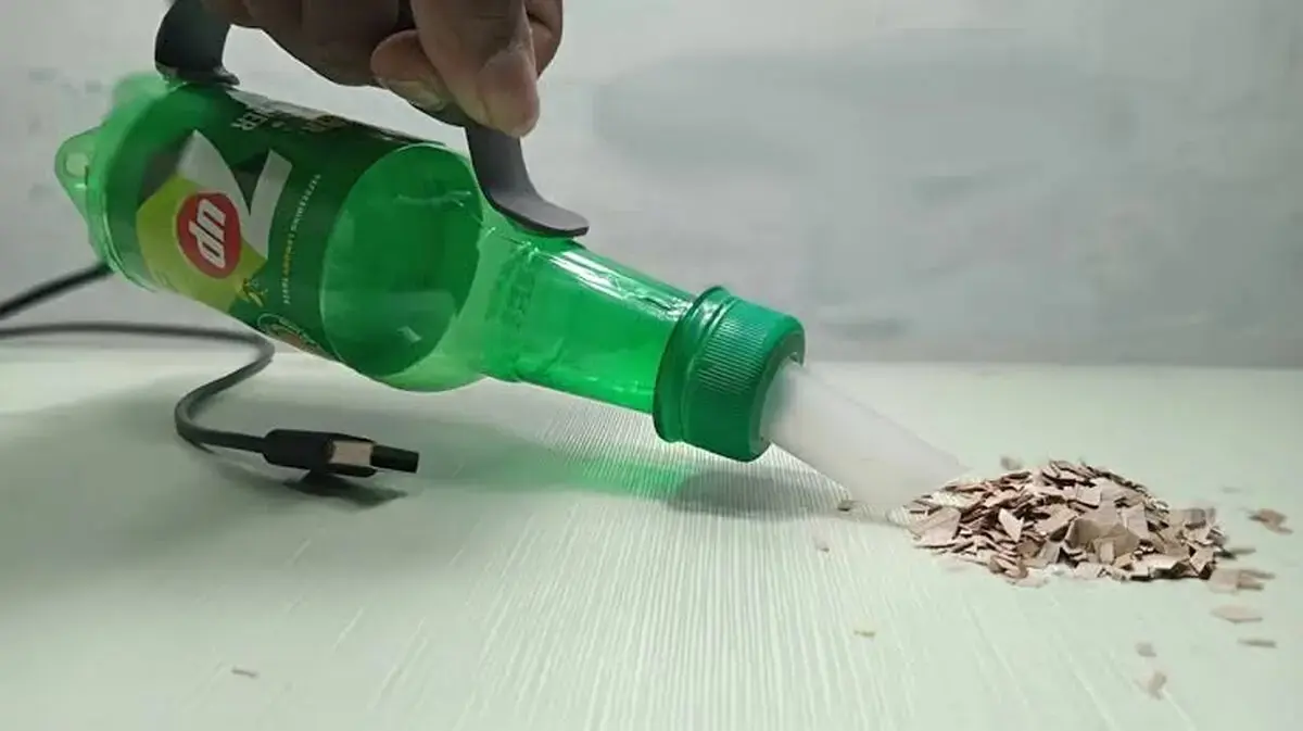  آموزش ساخت کاردستی جارو برقی با وسایل دور ریختنی