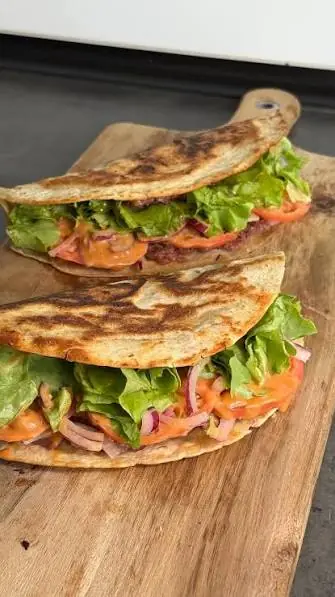  برگر خونگی با نان لواش  | آخرین خبر