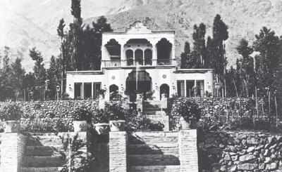 دکوراسیون داخلی یک خانۀ اعیانی در دوران قاجار (عکس)