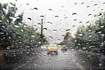 رگبار و رعدوبرق در شمال کشور/ تداوم گردوخاک و وزش باد شدید
