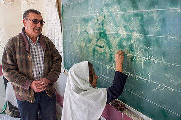  معلمان حق‌التدریس آزاد از مهر امسال حقوق ۱۲ ماهه می‌گیرند