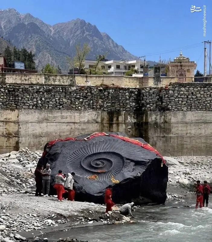 کشف یک سنگ 170 میلیون ساله در سیل نپال
