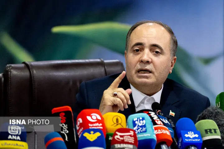 وزیر جهاد کشاورزی: گفته میشود غذا تحریم نیست، اما وقتی کشتی تحریم باشد، غذا و کالا چگونه باید حمل شود؟/ توافق میتواند هزینه تأمین کالا را کاهش دهد