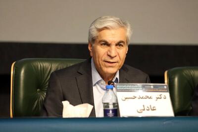 عادلی: فقط دنبال کاسبی از تنگه هرمز نباشیم؛ آن را حفظ کنیم/ همه دنیا را نترسانیم و برعلیه خود نکنیم + فیلم