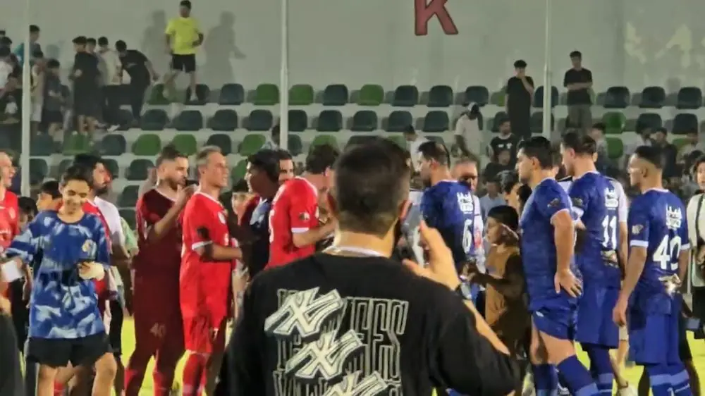 پایان بازی دوستانه پیشکسوتان استقلال و پرسپولیس